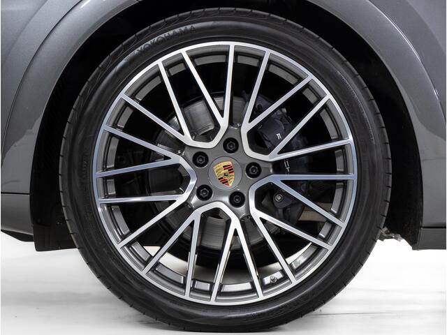 Porsche CAYENNE Coupé E-Hybrid