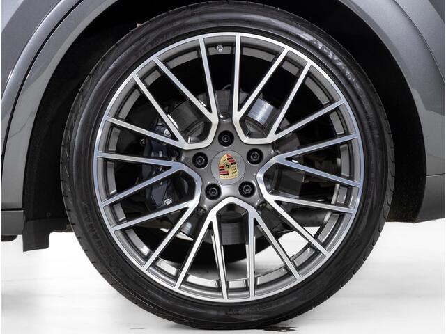 Porsche CAYENNE Coupé E-Hybrid