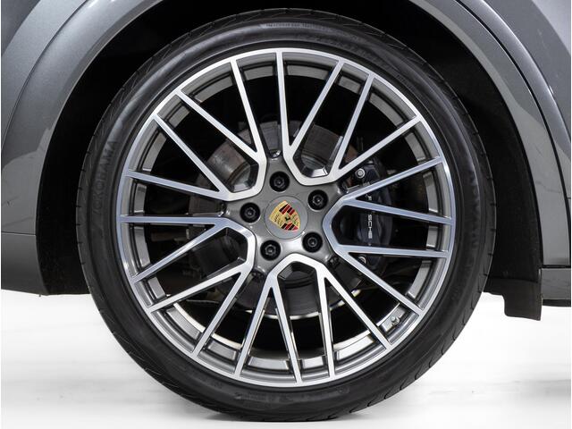 Porsche CAYENNE Coupé E-Hybrid