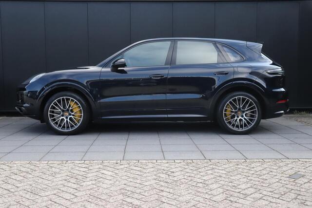 Porsche CAYENNE 4.0 Turbo S E-Hybrid | LEDER | SOH 88% | KERAMISCH | PANO-DAK | SOFT-CLOSE | STOELVERK. | BURMESTER | 360° CAMERA | HEAD-UP | FULL OPTIONS |