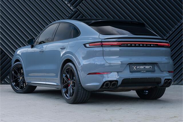 Porsche CAYENNE Coupé 3.0 S E-Hybrid Sport Design ACC Pano 360 Head Up Memory Sport Chrono Softcl. Matrix Ambient