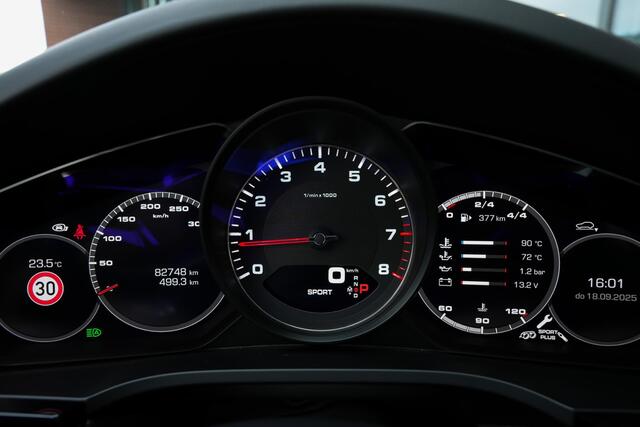 Porsche CAYENNE Coupé 441pk 2.9 S |1e eigenaar|panoramadak|sport design|Bose|memory|achteras besturing|soft close|360 camera|HUD|carbon interieur|luchtvering|Apple carplay|stoelventilatie en verwarming|