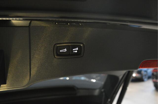 Porsche CAYENNE Coupé 3.0 E-Hybrid pano camera Bose leer 22 inch 470 pk !!