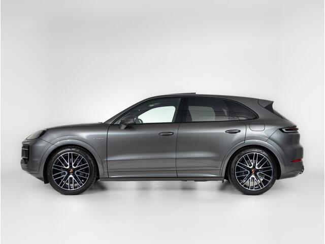 Porsche CAYENNE E-Hybrid Black Edition