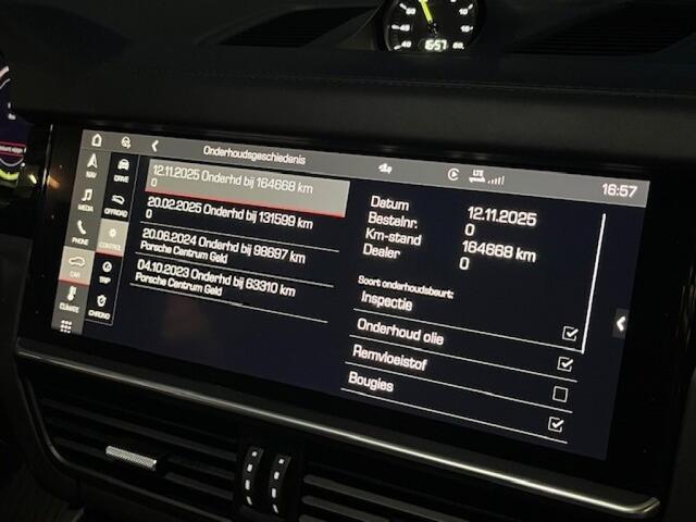 Porsche CAYENNE COUPÃ 3.0 E-HYBRID - ORG. NL. - SPORT CHR. - PANO - 4-WIELST. - 22 INCH