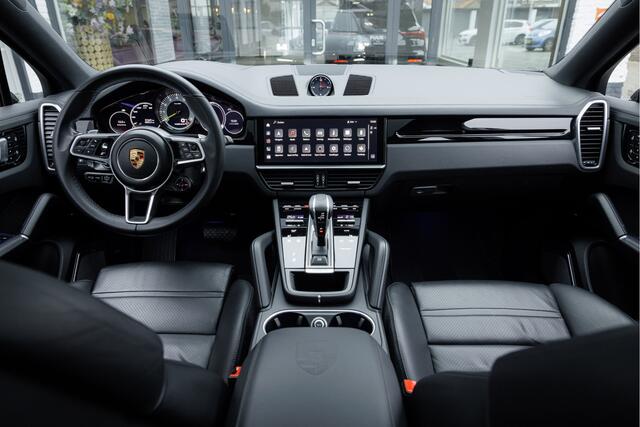 Porsche CAYENNE Coupé 3.0 E-Hybrid Platinum Edition Burmester - Surround View - 18-weg zetels