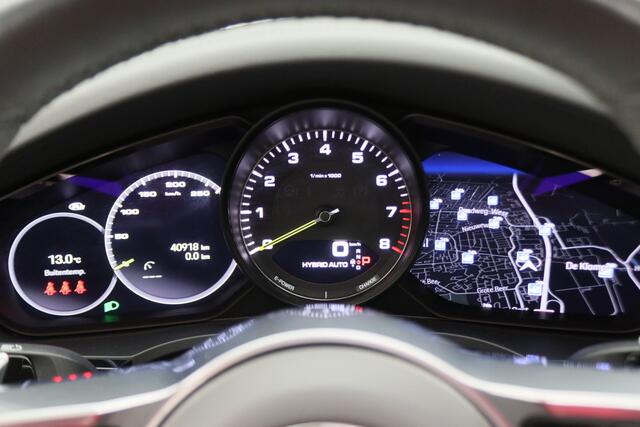 Porsche CAYENNE 3.0 E-Hybrid Platinum Edition