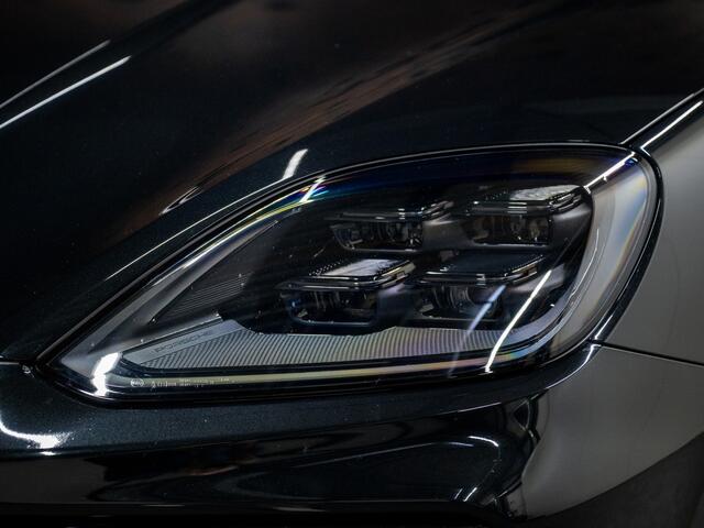 Porsche CAYENNE Coupé 3.0 E-Hybrid Black Edition | SportDesign | Achterasbest. | 18-weg | InnoDrive |