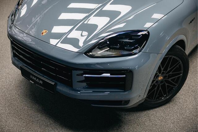 Porsche CAYENNE 3.0 E-Hybrid | Pano | stoelverwarming | Sport Chrono | 360 camera |