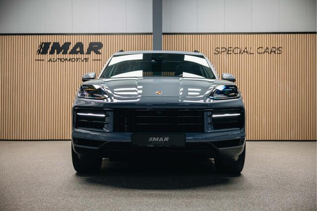 Porsche CAYENNE 3.0 E-Hybrid | Pano | stoelverwarming | Sport Chrono | 360 camera |