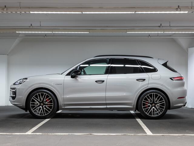 Porsche CAYENNE S E-Hybrid Black Edition
