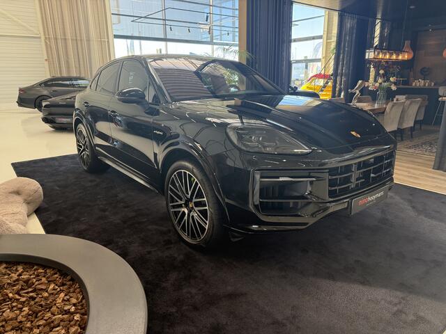 Porsche CAYENNE Coupé 3.0 E-Hybrid | Sport Design | 18weg sportstoelen | Leder pakket | Bose | Trekhaak | PASM | Innodrive |