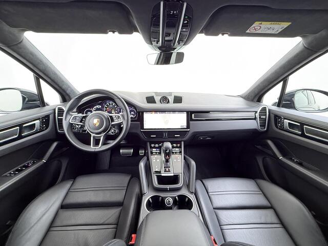 Porsche CAYENNE 4.0 GTS V8 Sport Uitlaat Dealer onderhouden Sport Chrono HUD Bose