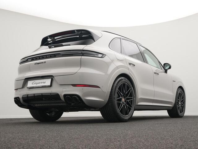 Porsche CAYENNE S E-Hybrid Black Edition