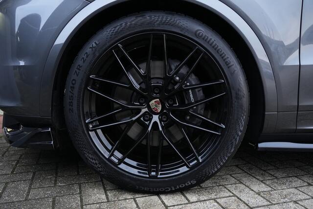 Porsche CAYENNE 3.0 E-Hybrid 470pk Panoramadak/Bose/Maxton