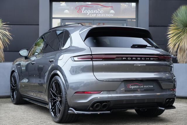 Porsche CAYENNE 3.0 E-Hybrid 470pk Panoramadak/Bose/Maxton