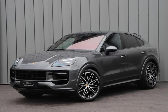 Porsche CAYENNE Coupé 3.0 E-Hybrid | 470PK | Achterasbesturing | Sport-design | Luchtvering | Sport-chrono | Matrix-led | Sfeerverlichting | NL-Auto | 2024.