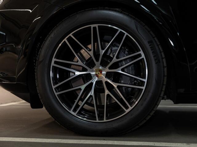 Porsche CAYENNE Coupé 3.0 E-Hybrid