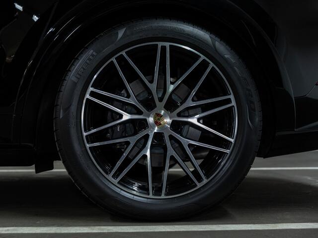 Porsche CAYENNE Coupé 3.0 E-Hybrid