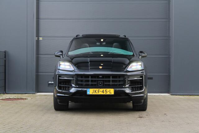 Porsche CAYENNE S 3.0 E-Hybrid | BTW | PANO | HUD | SOFT-CLOSE | MEMORY | 360 | ACHTERASBESTUURING |