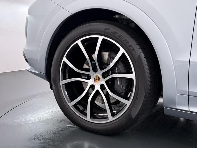 Porsche CAYENNE 3.0 E-Hybrid NAP | Trekhaak | Bose | Panoramadak | Dealer onderhouden