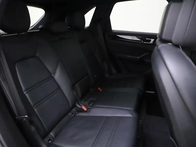 Porsche CAYENNE 3.0 E-Hybrid | Pano | Bose | Luchtvering | Sport-chrono | PDLS | Trekhaak | Stoelverw. voor + achter 02-2020 97.927 KM