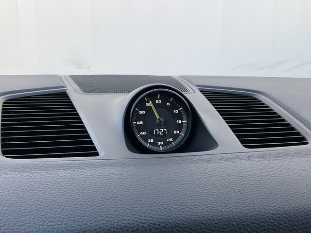 Porsche CAYENNE Coupé 3.0 E-Hybrid PHEV 360° Pano SportChrono Luchtvering Bose Carplay Leer Memory UITSTRALING!