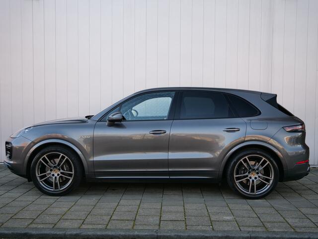 Porsche CAYENNE 3.0 E-Hybrid 462 Pk Automaat Nav/ DAB / Apple Carplay / Leer / Luchtvering / Trekhaak
