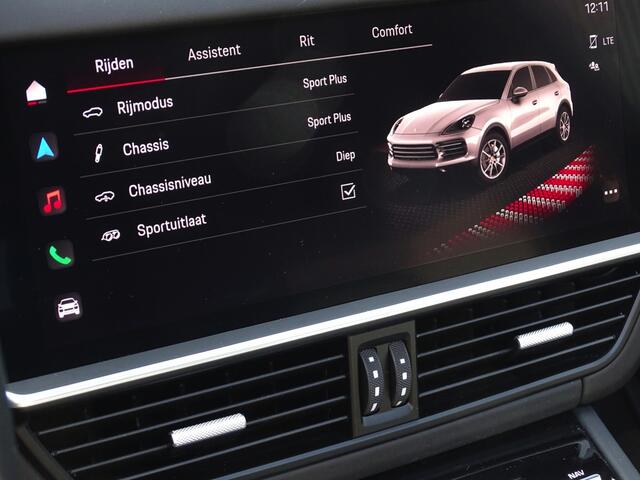 Porsche CAYENNE 3.0 E-Hybrid 462PK / Platinum Edit. / 2022 / 360°