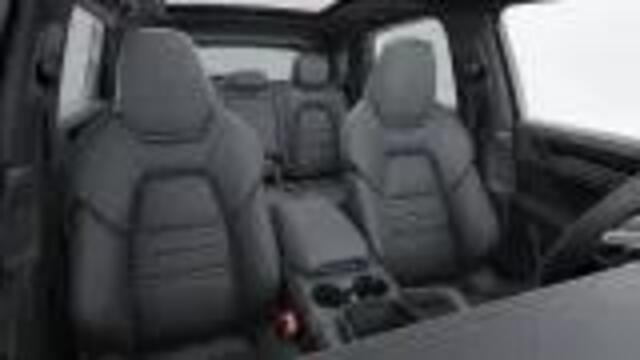 Porsche CAYENNE S E-Hybrid Black Edition