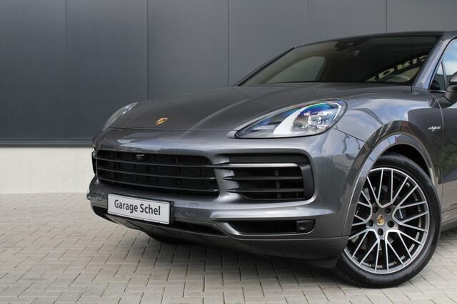 Porsche CAYENNE Coupé 3.0 E-Hybrid - Luchtvering - Sport Chrono - 360 Camera - Adapt Sportstoelen - Leder - Carplay/Android - Rijklaar