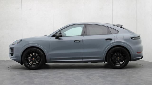 Porsche CAYENNE Coupé 3.0 E-Hybrid SportDesign | Head-up | Surround View | BOSE Sound | Carbon | Sportuitlaat | Trekhaak