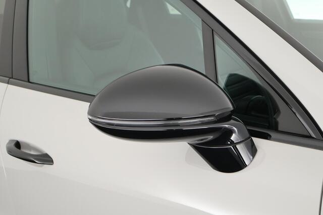 Porsche CAYENNE Coupé 3.0 462pk E-Hybrid Platinum Edition Panoramadak Camera Luchtvering Memory Leder Bose Navigatie