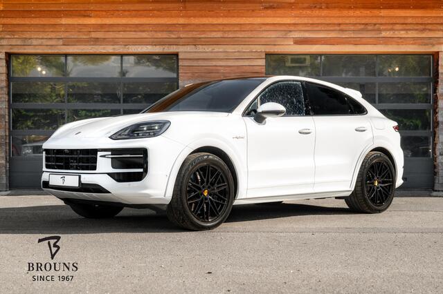 Porsche CAYENNE Coupé 3.0 S E-Hybrid 520pk | Burmester | Stoel Klimate | Sportuitl. | El. Trekh. | Panorama |
