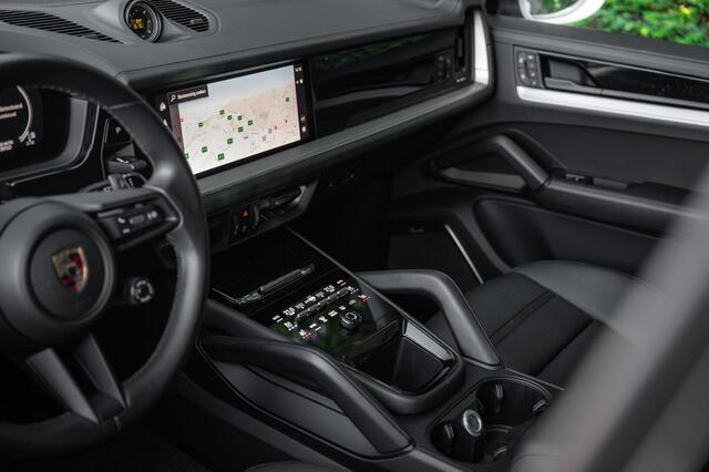 Porsche CAYENNE Coupé 3.0 S E-Hybrid 520pk | Burmester | Stoel Klimate | Sportuitl. | El. Trekh. | Panorama |