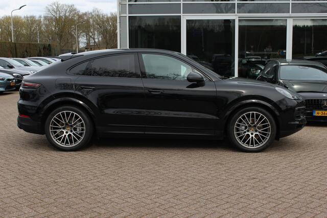 Porsche CAYENNE Coupé 3.0 E-Hybrid Platinum Edition / Panoramadak / 360Camera / Luchtvering / 21'' / Sfeerverlichting / Sportchrono / Bose / Keyless / Sportuitlaat / Dodehoek / DAB / Stoelverwarming / ACC