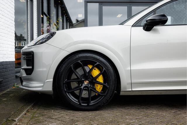 Porsche CAYENNE Coupé 4.0 Turbo E-Hybrid Cashmere Beige Techart - Passenger Display - Trekhaak