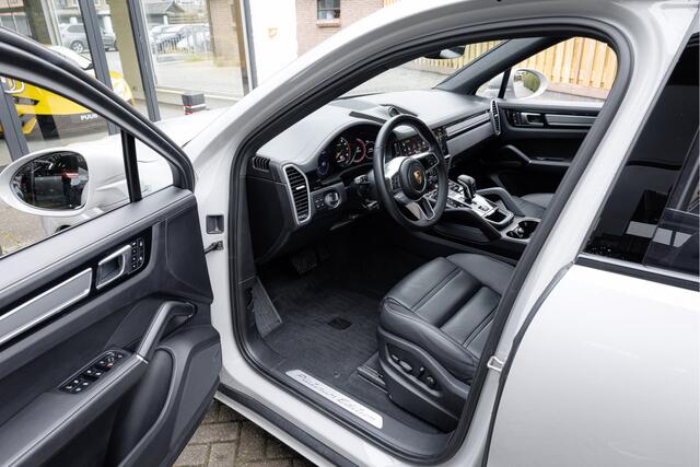Porsche CAYENNE Coupé E-Hybrid Platinum Edition Soft Close - Trekhaak - BTW-auto