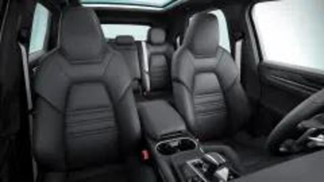 Porsche CAYENNE Turbo S E-Hybrid