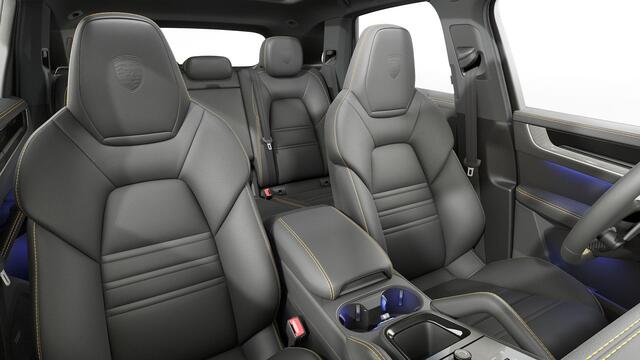 Porsche CAYENNE E-Hybrid Black Edition