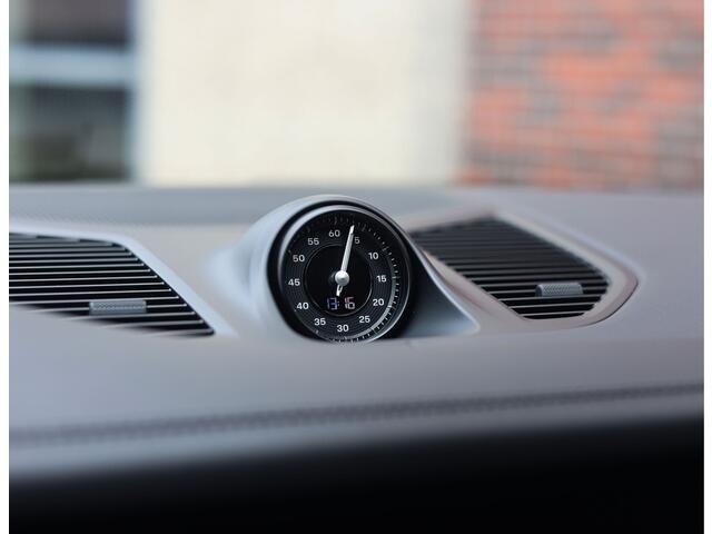 Porsche CAYENNE Coupé E-Hybrid | Techart - PASM - Vol!