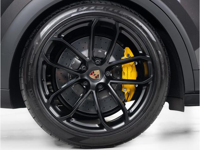 Porsche CAYENNE Coupé Turbo E-Hybrid GT