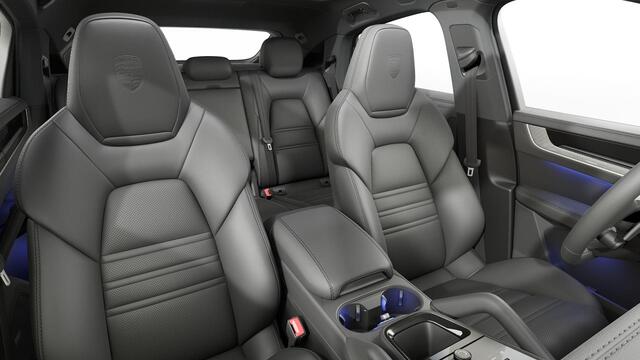 Porsche CAYENNE Coupé E-Hybrid Black Edition