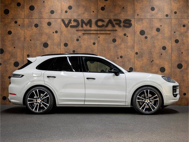 Porsche CAYENNE 3.0 E-Hybrid | SportDesign | 18-weg | Luchtvering | Sportuitlaat | 360° | ACC |