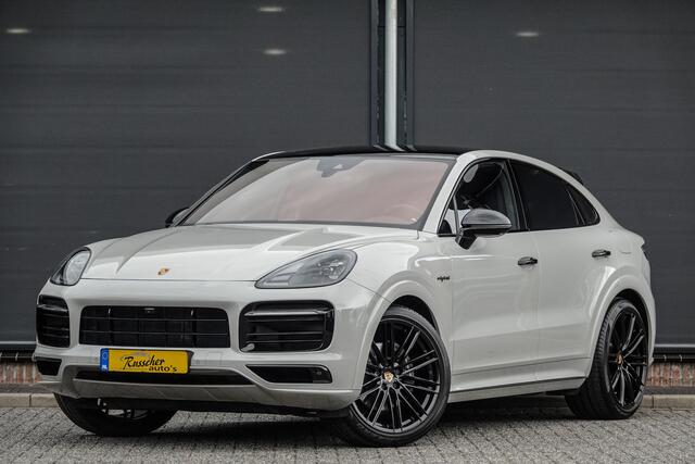 Porsche CAYENNE Coupé 3.0 E-Hybrid 462Pk Aut. | Platinum Edition | Luchtvering | Sport-Design Pakket | 360° Camera | Panoramadak | 22''