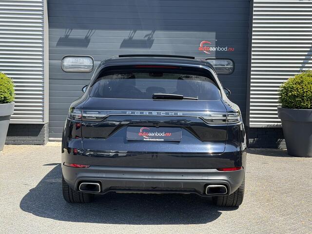 Porsche CAYENNE 3.0 E-Hybrid Sport Chrono | Panoramadak | 360* Camera | Stoelventilatie/Verwarming | 21 Inch Lichtmetalen Velgen |