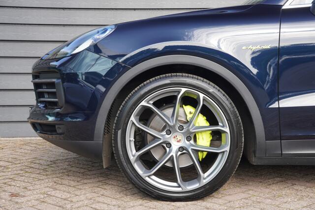 Porsche CAYENNE 3.0 E-Hybrid - LEDER - 360 CAMERA - TREKHAAK - SPORTCHRONO - BOSE -