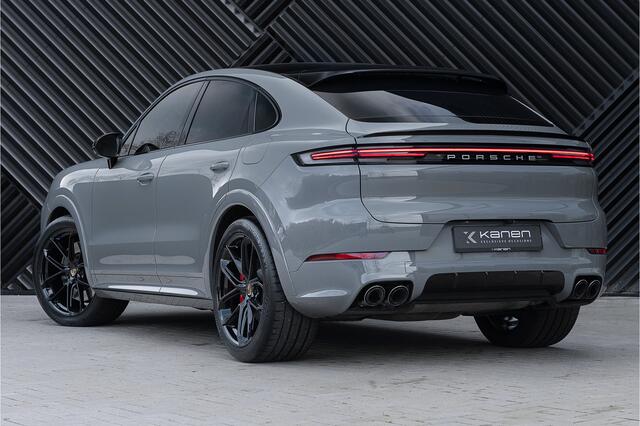 Porsche CAYENNE Coupé 3.0 S E-Hybrid Sport Design ACC Pano 360 Head Up Memory Sport Chrono Softcl. Matrix Ambient