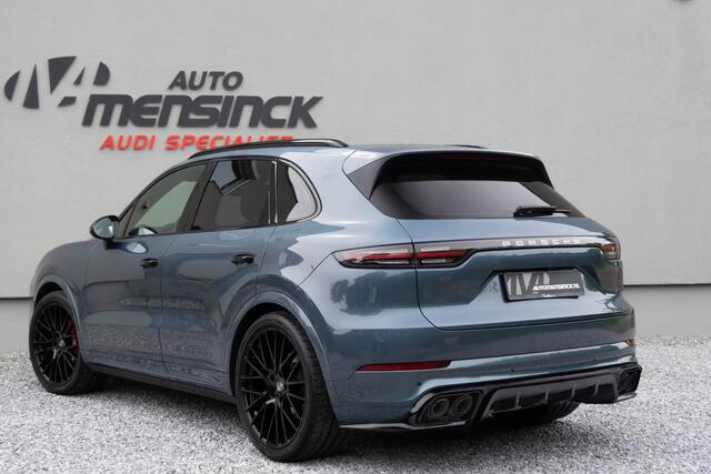 Porsche CAYENNE 3.0 / Luchtvering/ Panoramadak/ 22 Inch/ Memory