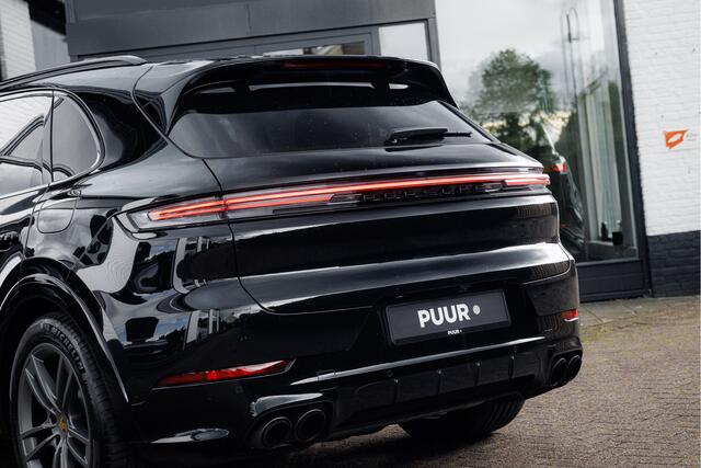Porsche CAYENNE 3.0 E-Hybrid Sport Design Pano - Passenger Display - 18-weg Zetels